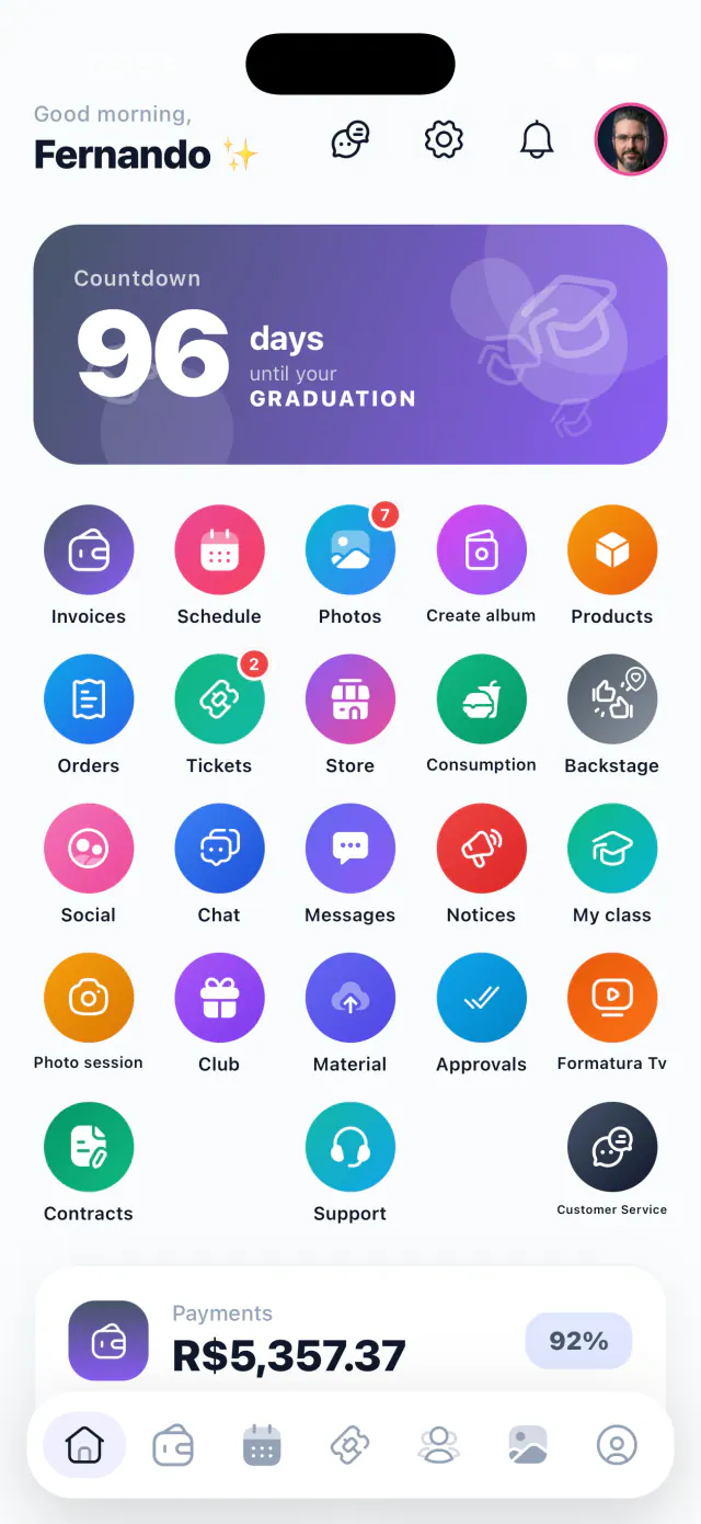 Pantalla de inicio de la app de Partiu Formatura con todos los módulos