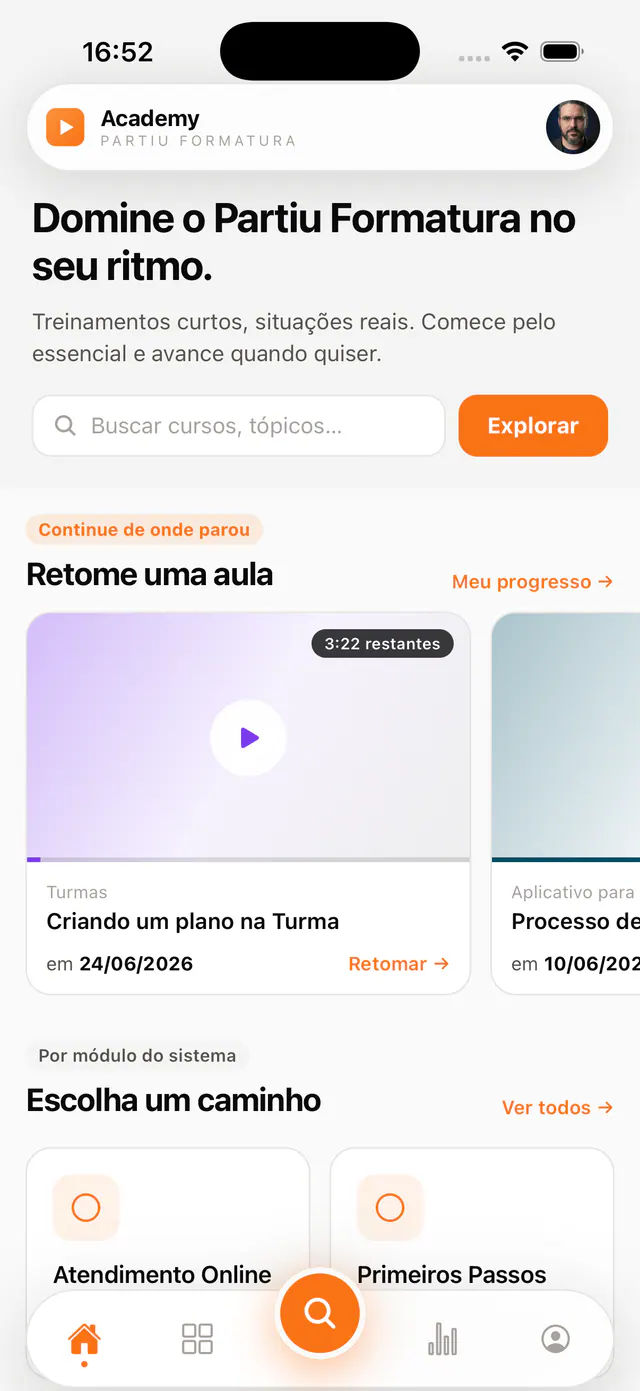 Écran d’accueil de Partiu Academy avec la recherche de cours et la reprise de leçon là où vous vous êtes arrêté